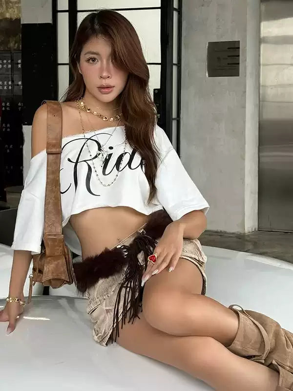 Off-Shoulder Graphic Print Cropped Tee