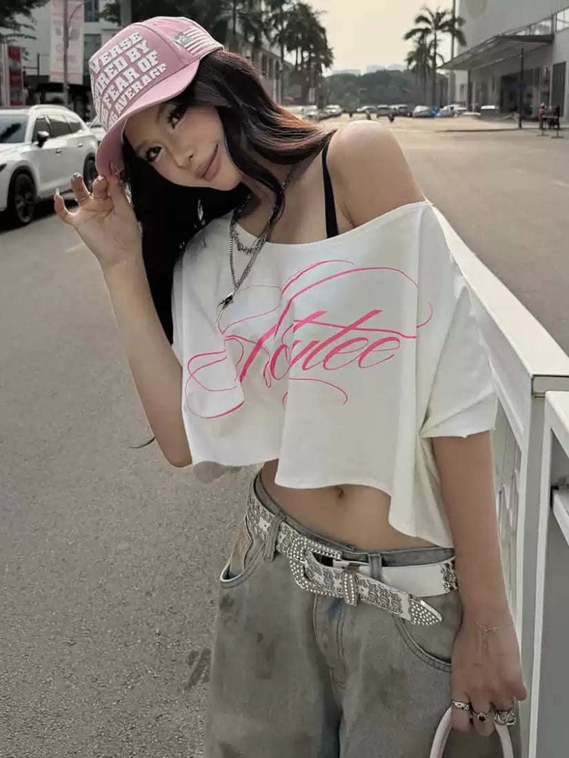 Women's Graphic Crop Tee & Distressed Wide-Leg Jeans
